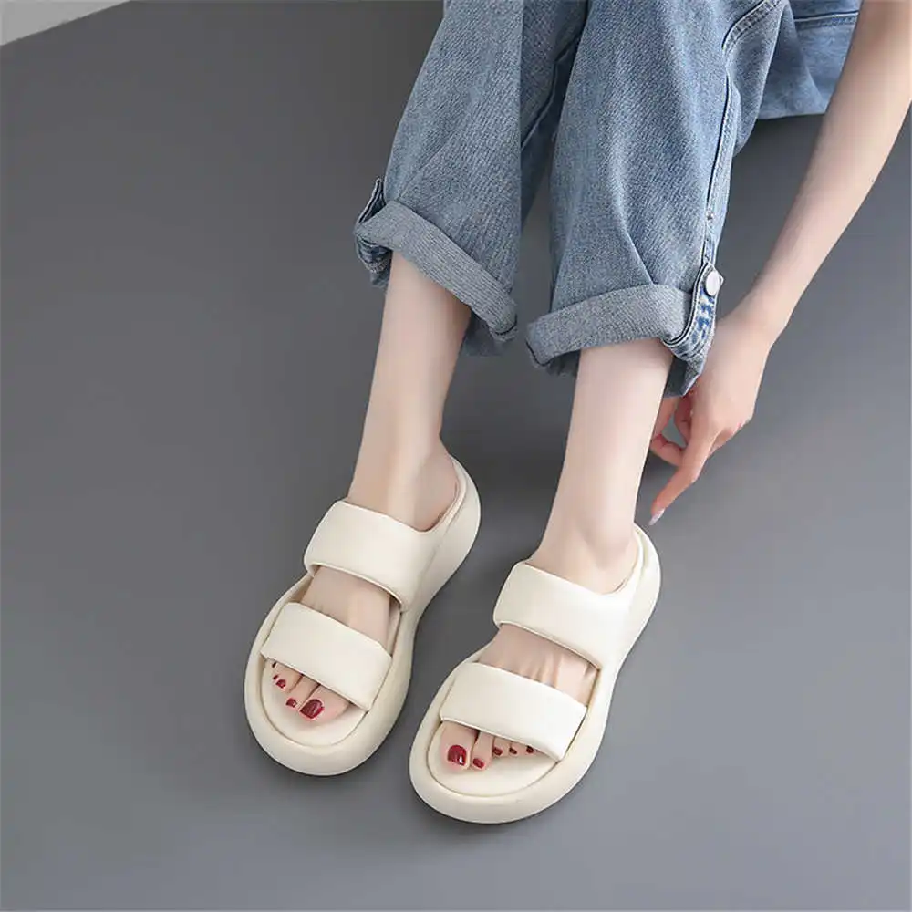 Size 39 Strips Summer Shoes Sa - Home Gym Yoga Room Ideas recension och pris